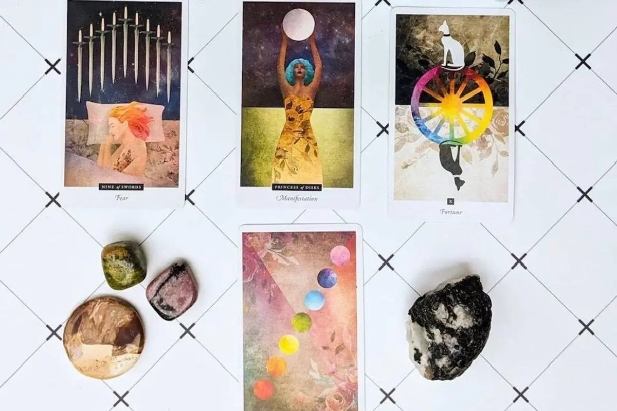 The Top Tarot & Oracle Subscription Boxes for Monthly Guidance