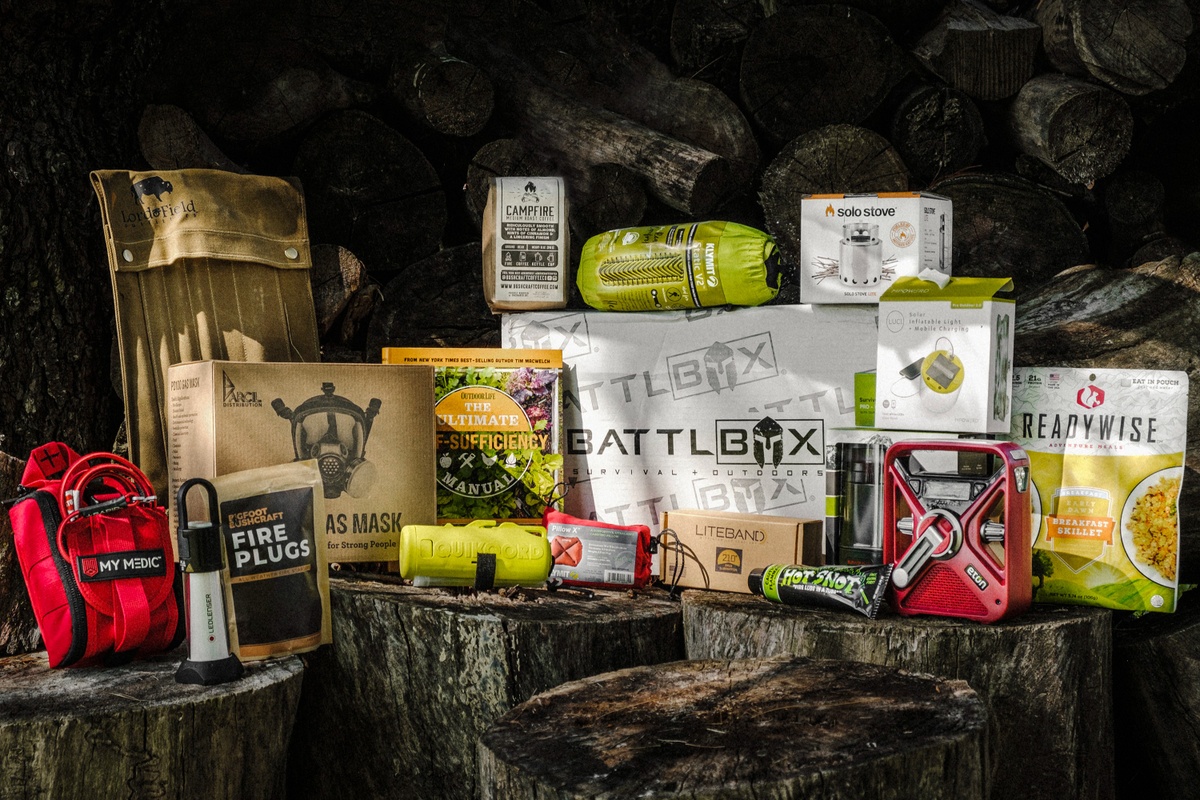 BattlBox Survival and Outdoor Gear Subscription Box EDC Every day carry camping outdoor survival mens subscription currin1776 battle box