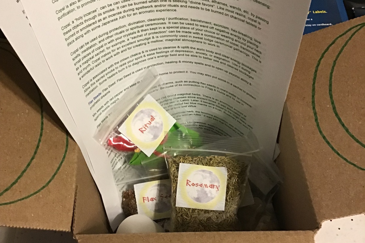 Luna-Magick Full Moon Subscription Box- Monthly Photo 1