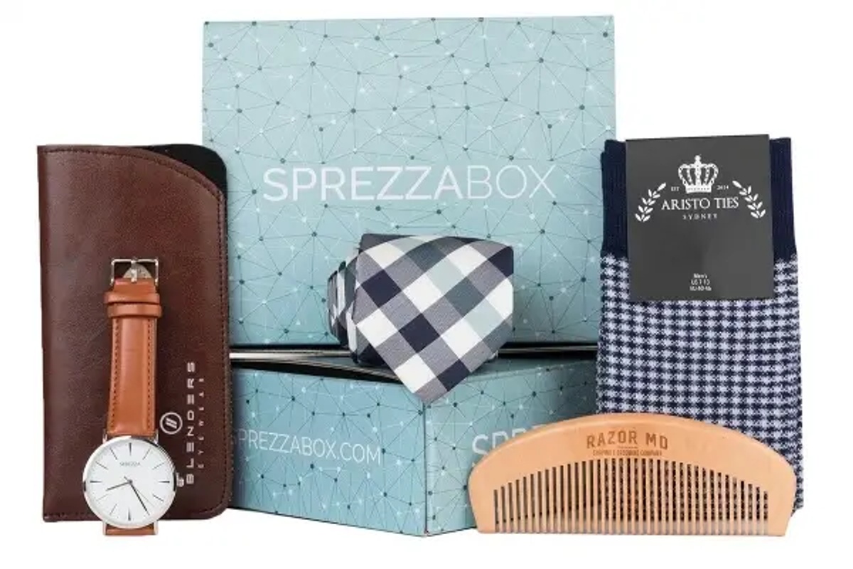 The Best Subscription Boxes for Men: Gadgets, Grooming Gifts & More