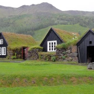 tourhub | UTracks | Laugavegur Trail Encompassed 