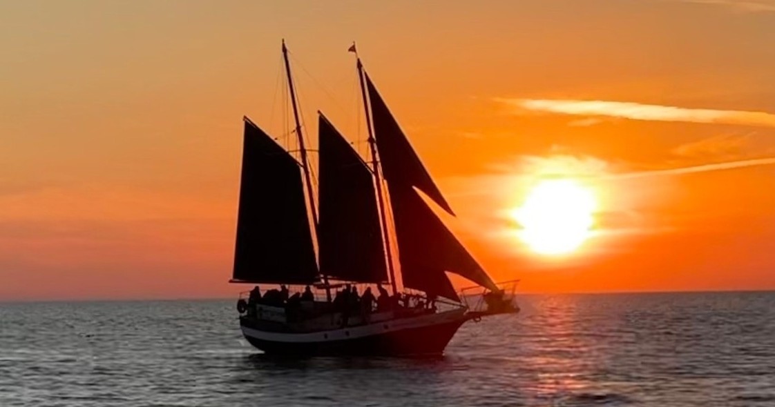 Sunset Sail Aboard the Schooner Suncoast Horizon