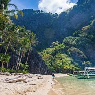 tourhub | G Adventures | Manila and Palawan: Jungle Trekking, Local Eats & Epic Beaches 