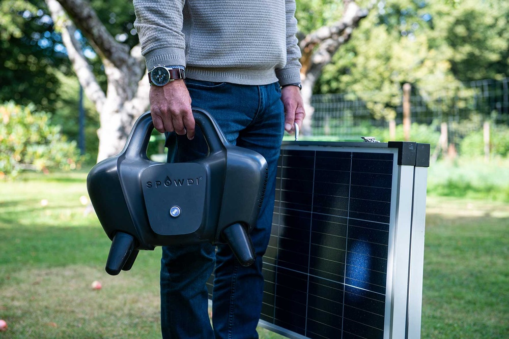 Spowdi utvecklar en energisnål, soldriven vattenpump för småjordbruk