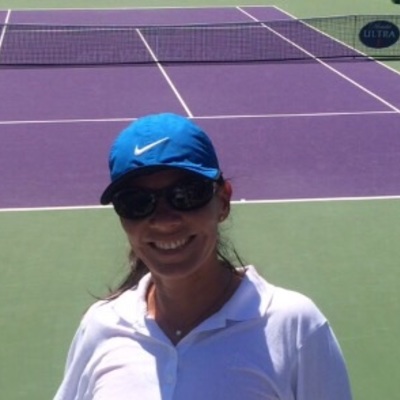 Rocio N. teaches tennis lessons in Miami, FL