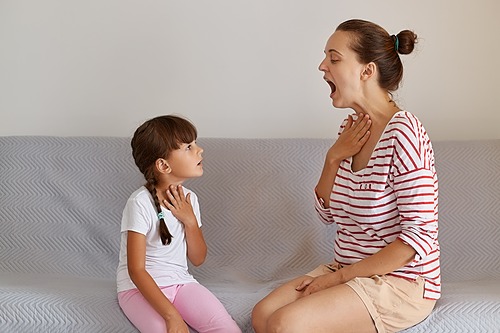 Représentation de la formation : Surdité et enfance