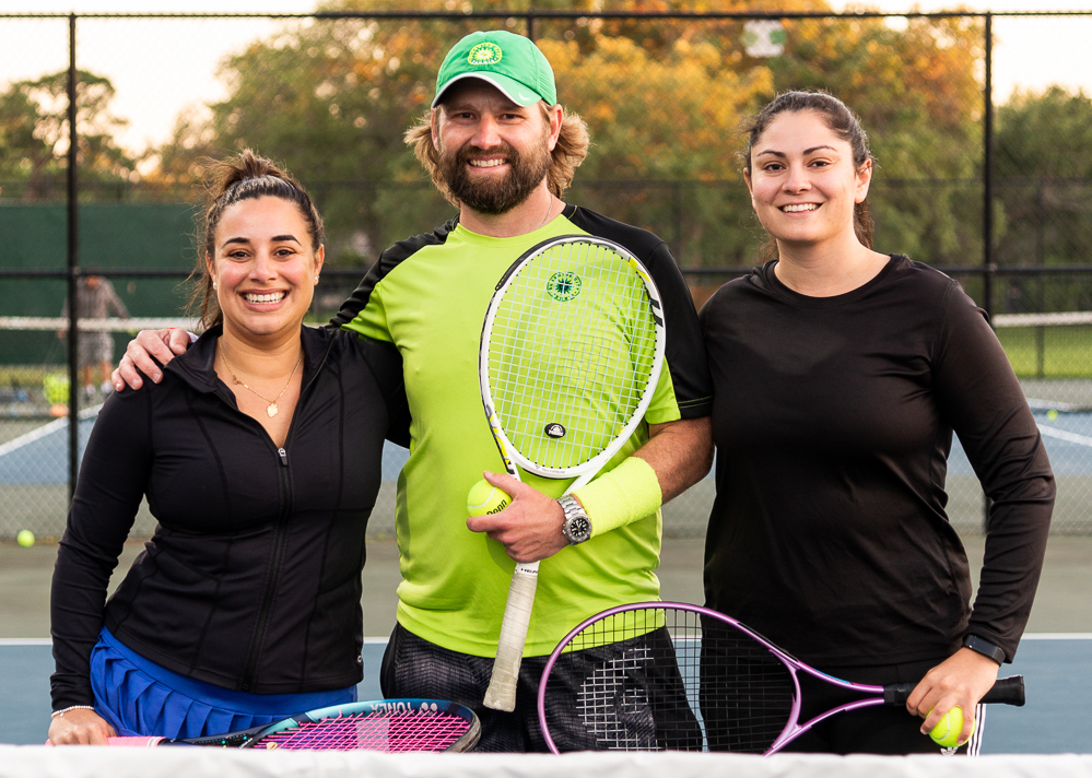 Brian H. teaches tennis lessons in Saint Petersburg, FL