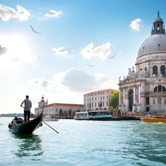 tourhub | Omega Tours | Countryside to Canals: Tuscany & Venice Unveiled 