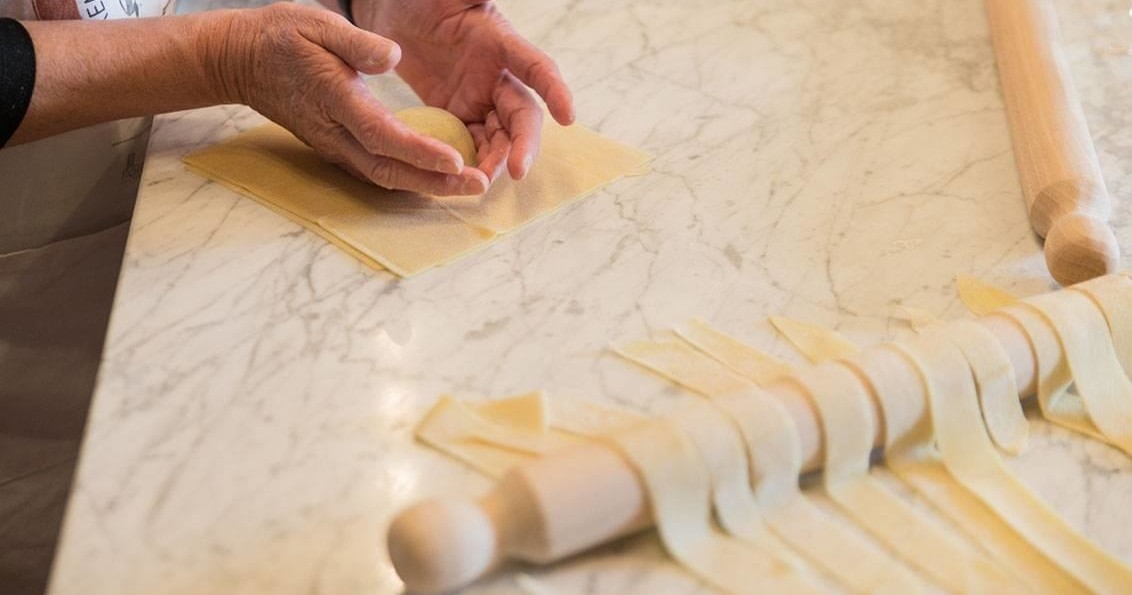 A Popular Italian Cooking Masterclass and Food Walking Tour 