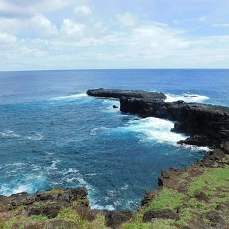 tourhub | Signature DMC | Discover the mystical Easter Island and its famous gigantic stone statues 