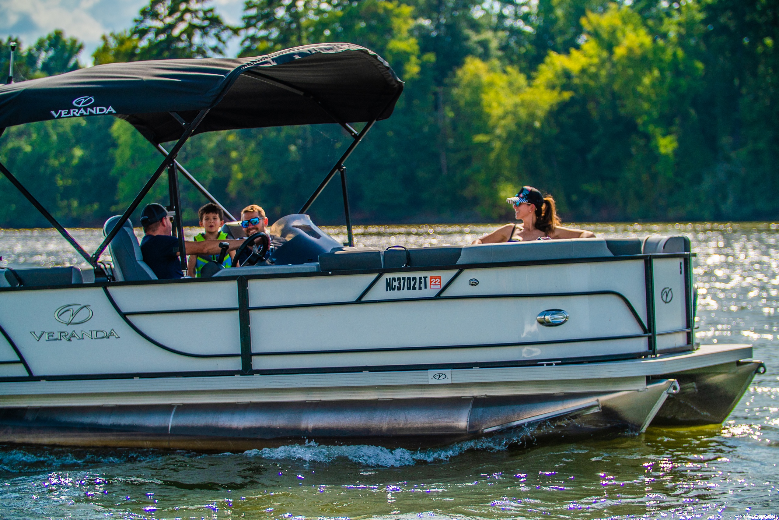 Riverside Marina Pontoon Boat Rental (Up to 10 Passengers) image 10