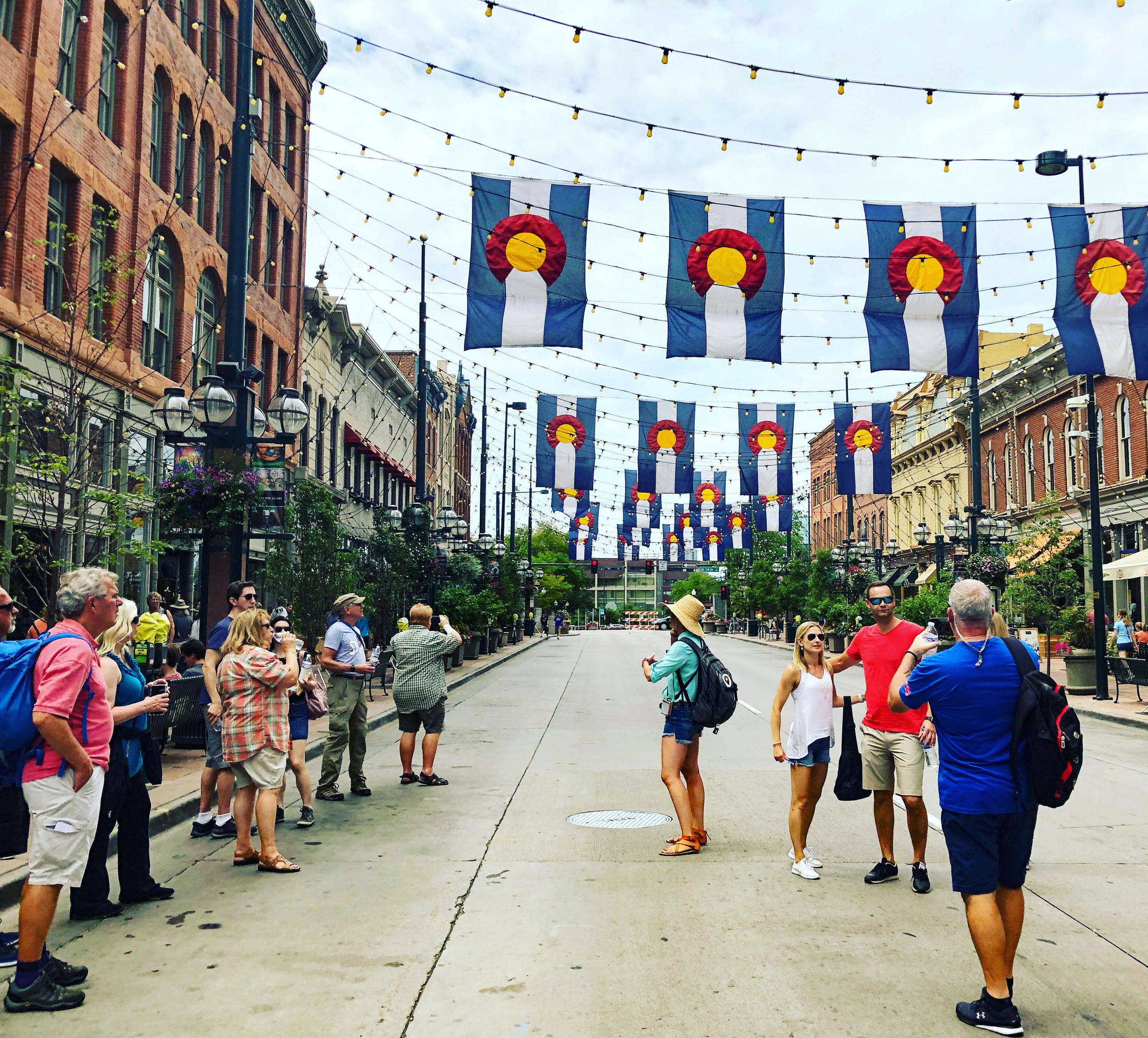 2 hour LoDo Walking Tour