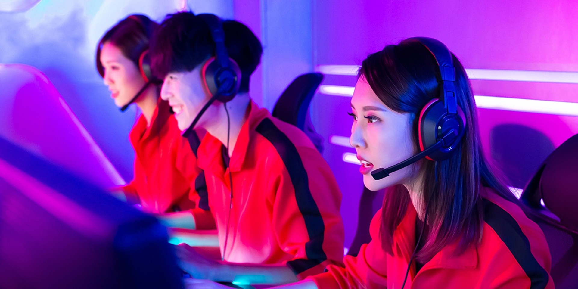 Pearson launches first esports business management program in Southeast Asia