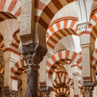 tourhub | Julia Travel | 23-Day Tour from Barcelona to Portugal, Andalusia and Morocco 