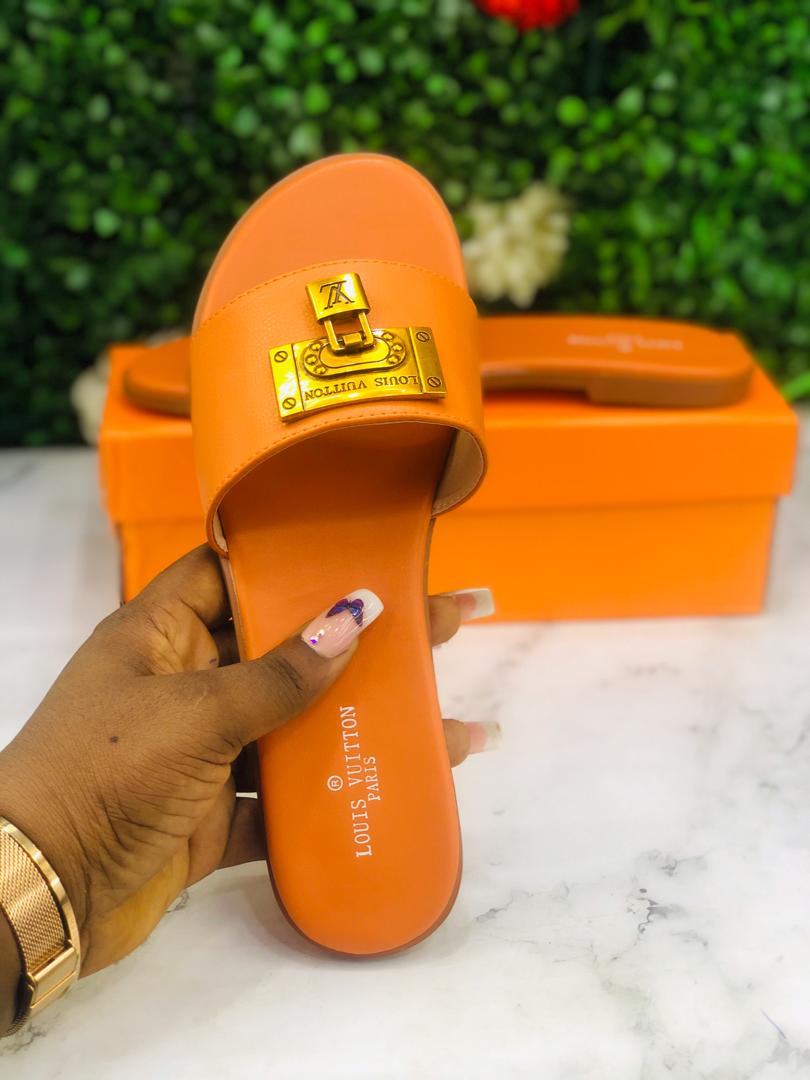 Louis Vuitton Slippers Slide in Amuwo-Odofin - Shoes, Evergreenkiddies  Palace