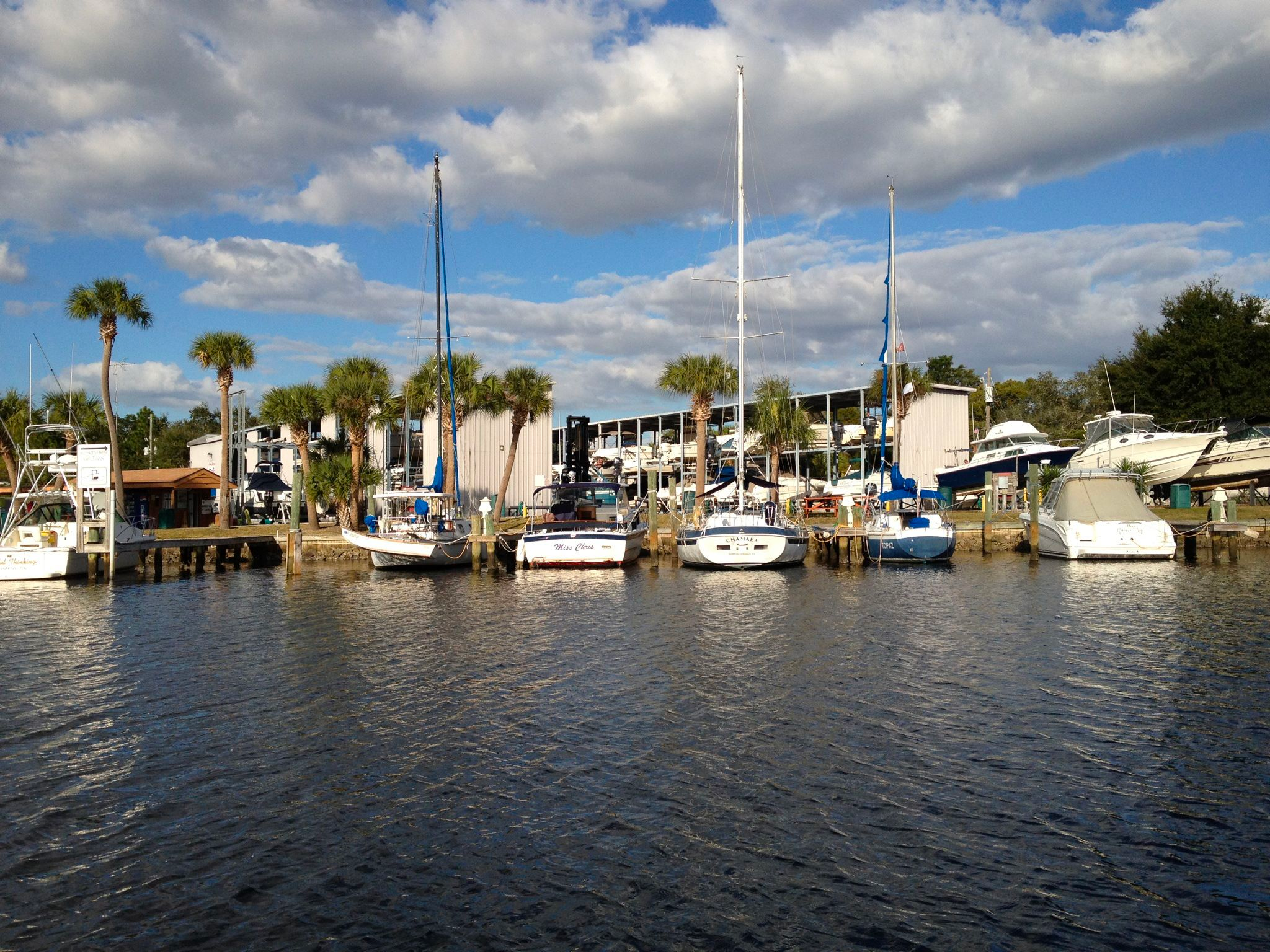 182sc Stingray Deck Boat