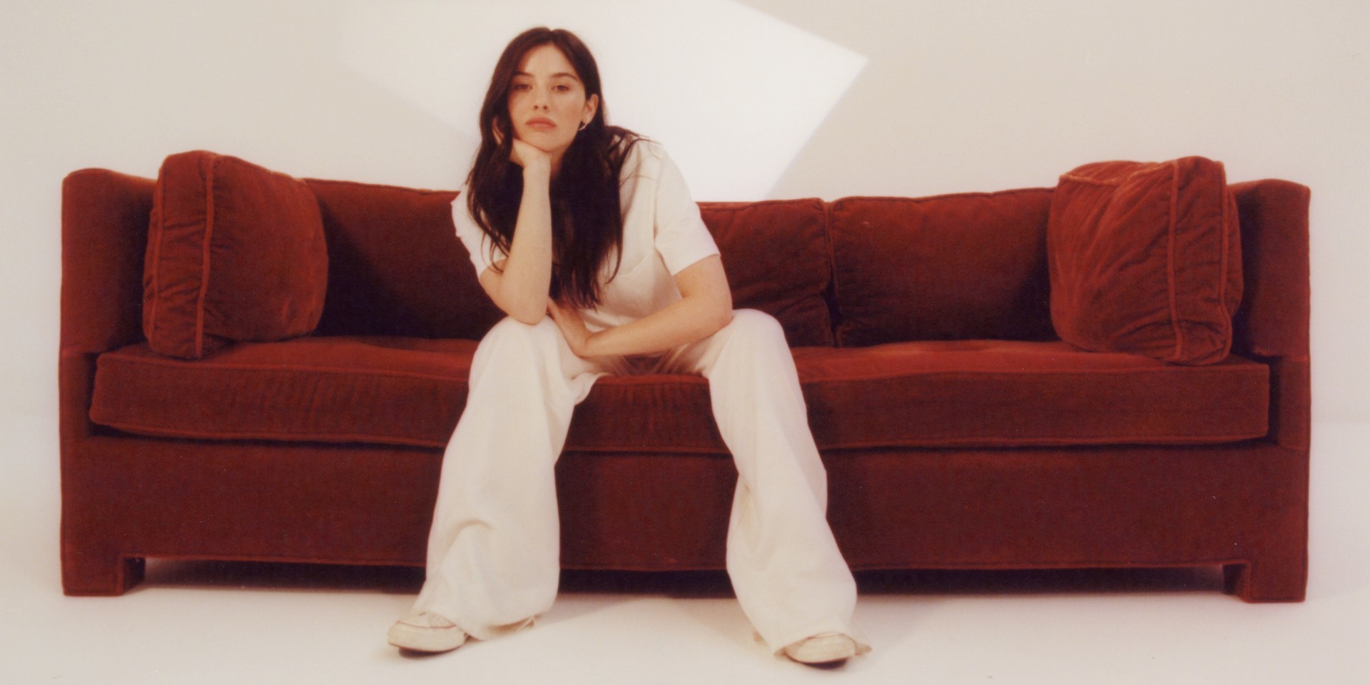 “I feel like I am the most vulnerable when it comes to my music.” Gracie Abrams shares feelings on turning 21, quarantine, and songwriting 