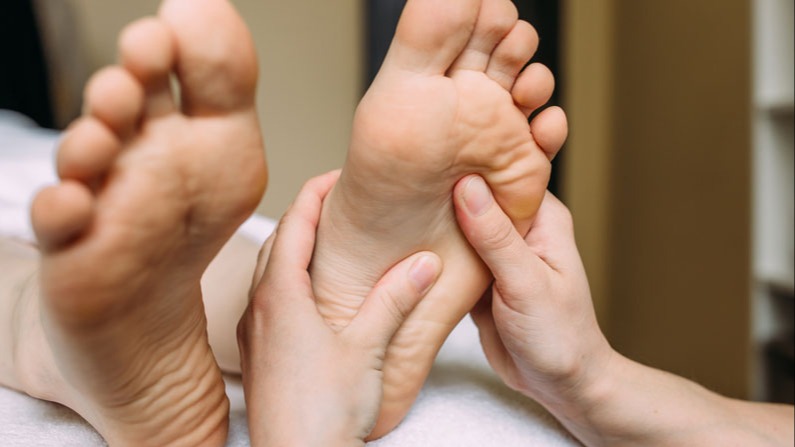 Représentation de la formation : Les soins des pieds en EHPAD