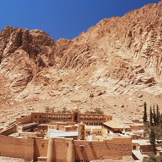 tourhub | Egypt Tours Club | Mount Sinai And St Catherine Night Tour From Cairo By Bus Private 