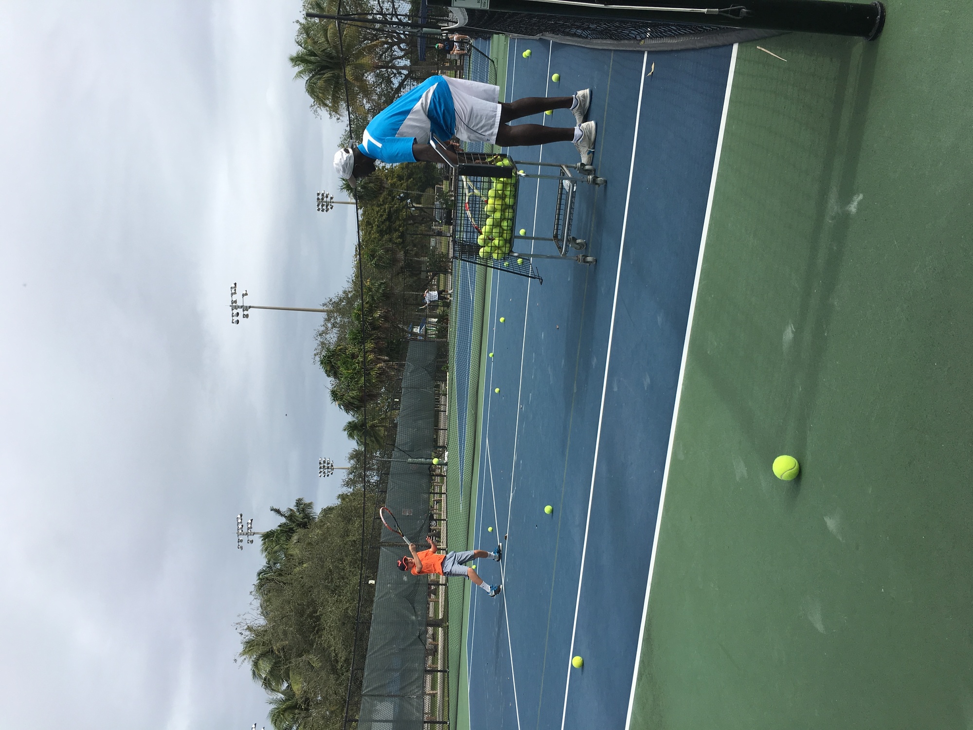 Keith S. teaches tennis lessons in Fort Lauderdale, FL