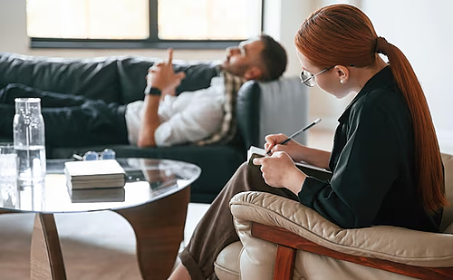 Représentation de la formation : MÉDIATIONS THÉRAPEUTIQUES ET TROUBLES MENTAUX