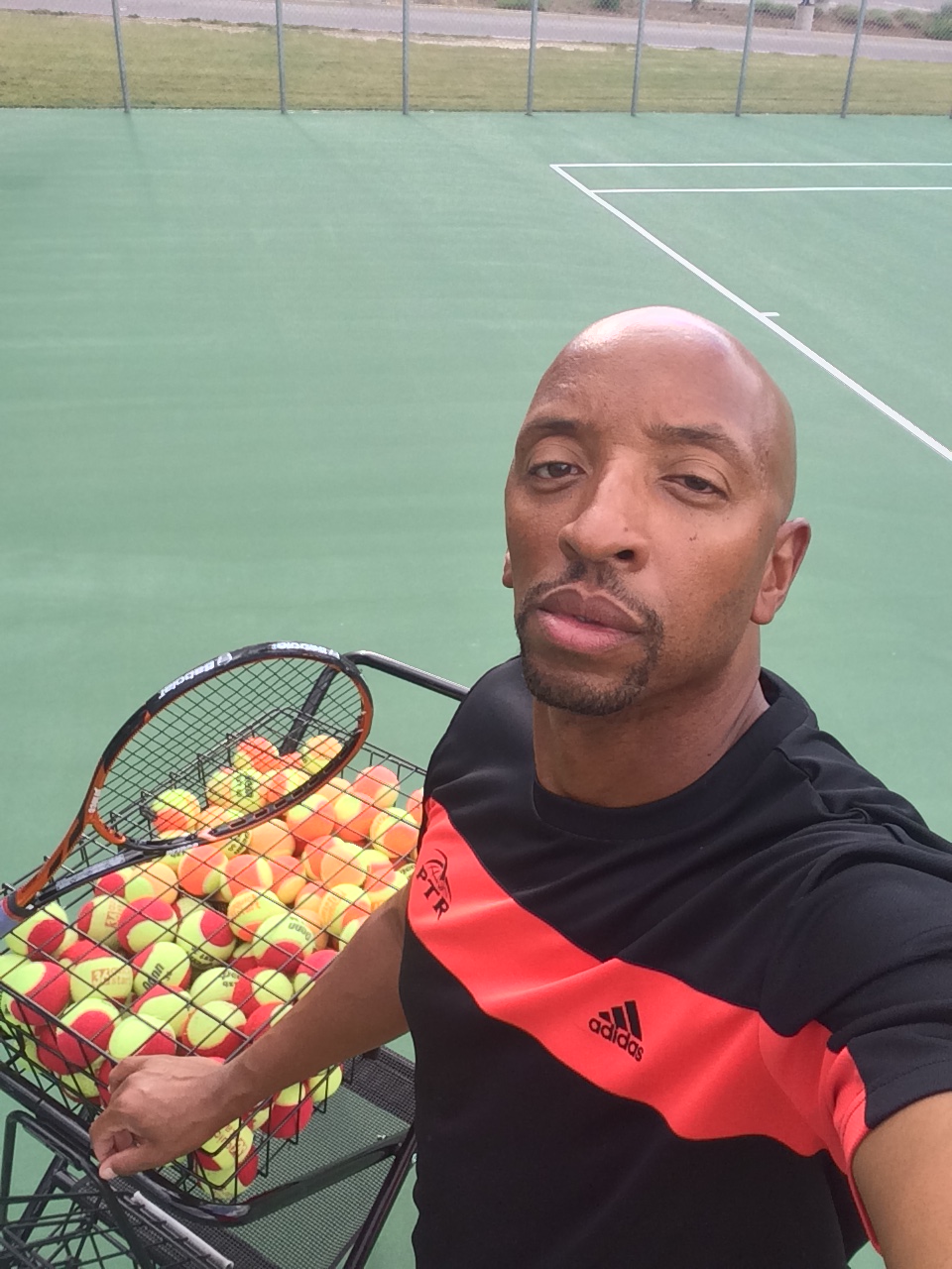 Noel W. teaches tennis lessons in Denver, CO