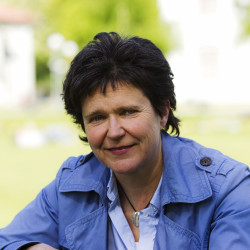 Yvonne Träff