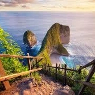 tourhub | The Bali Trip Mate | 6 Days Discover Paradise Gilis and Nusa Penida Islands Experience 