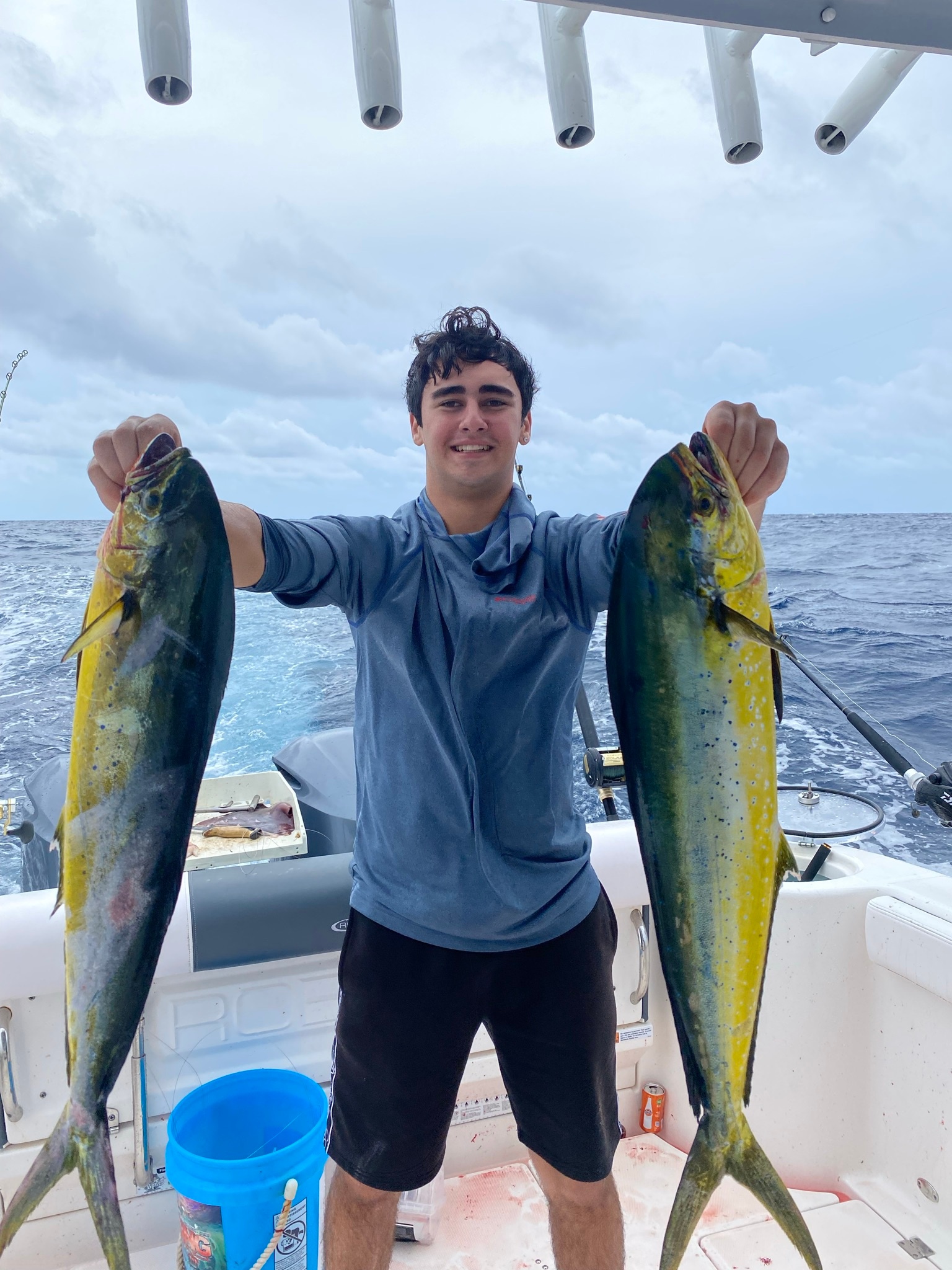 302 Robalo Offshore Fishing: Up to 90 Miles