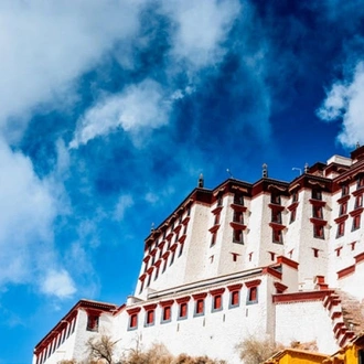 tourhub | Tweet World Travel | 17-DAY CAPTIVATING CHINA & TIBET LUXURY TOUR 