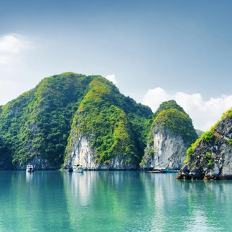 tourhub | LVP Travel Vietnam | VIETNAM 10 DAYS - UNIQUE EXPERIENCES 