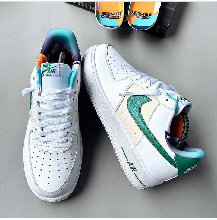 Nike Air Force 1 '07 LV8 EMB White/Malachite