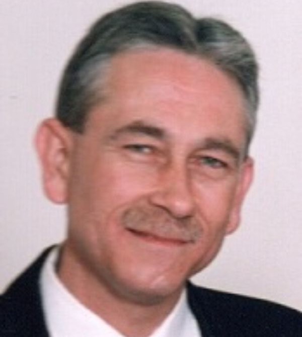 Robert Young Jr. Profile Photo