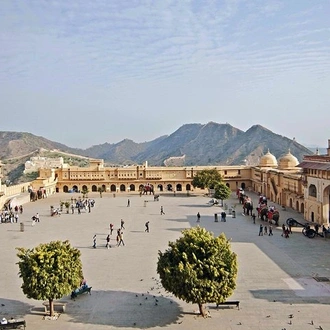 tourhub | Agora Voyages | Jaipur Gems: Discovering the Treasures of the Pink City 