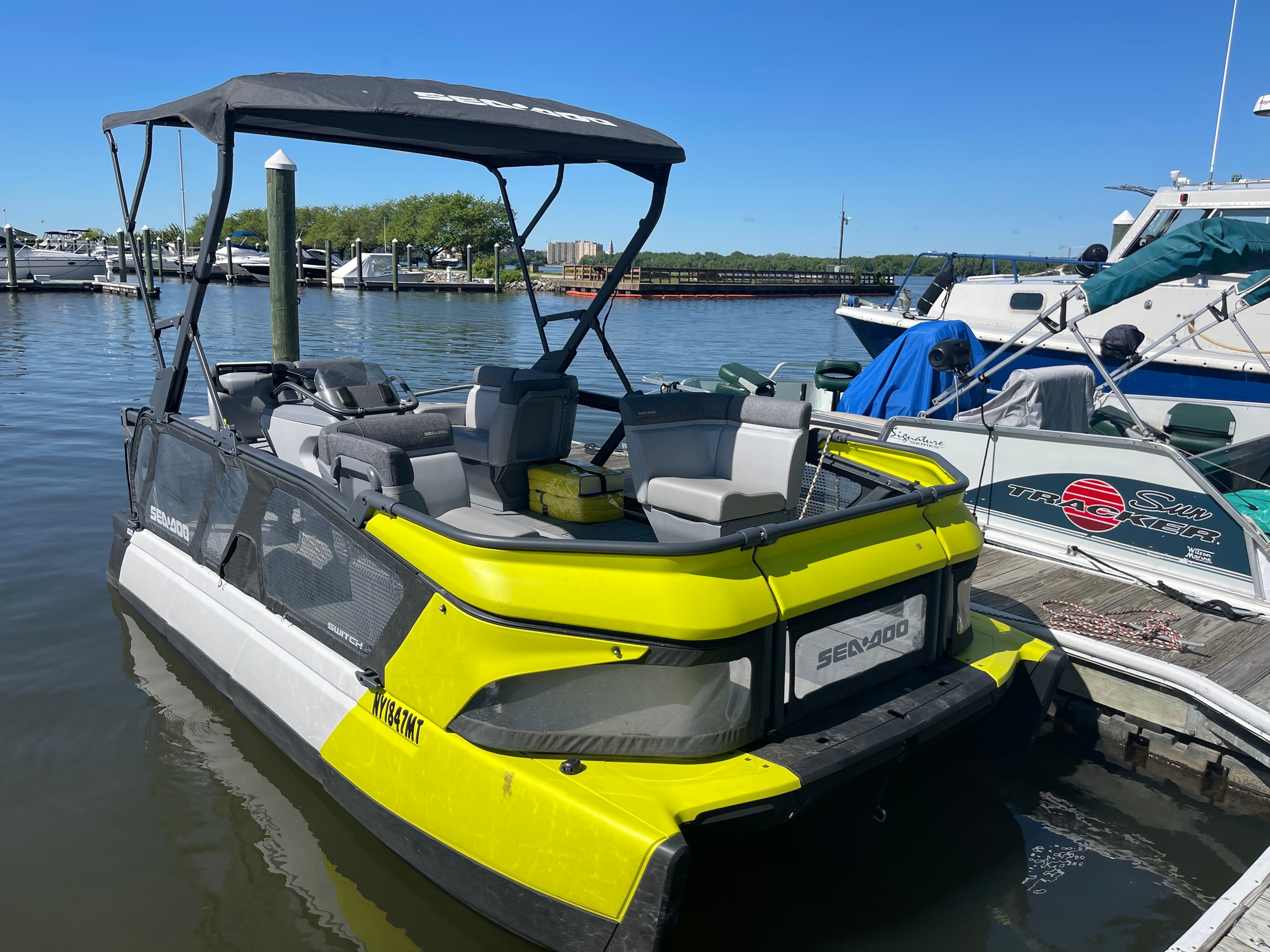 SeaDoo Cruiser Jet Pontoon from The Yards Marina (Up to 6 Passengers) image 1