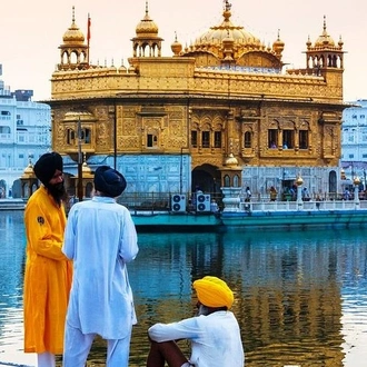 tourhub | Holiday Tours and Travels | 3 Days Tour of Agra & Amritsar from Delhi Includes Hotel,Transfer & Train Ticket 