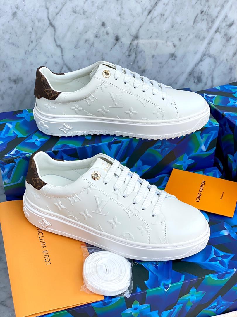 Louis Vuitton Sneakers - SHOP WITH THRILL