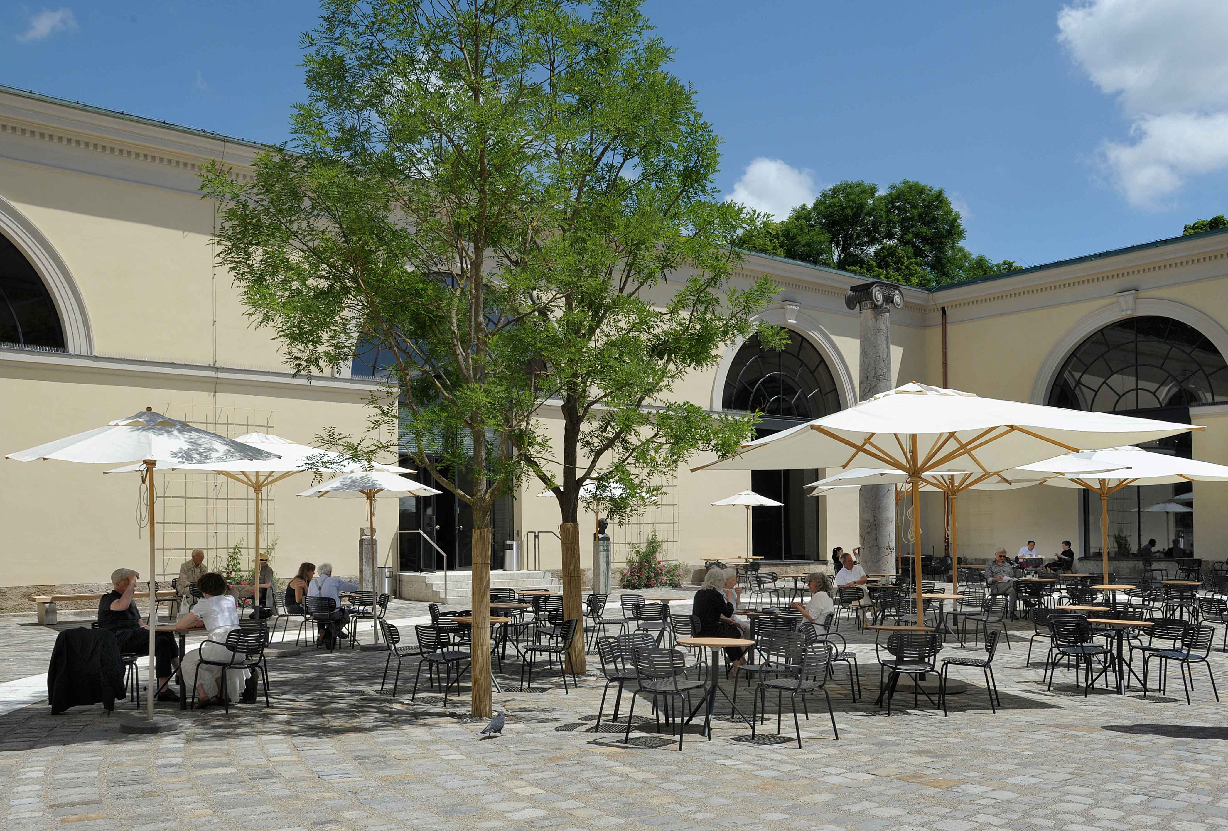 Café Glyptothek - Rausgegangen München