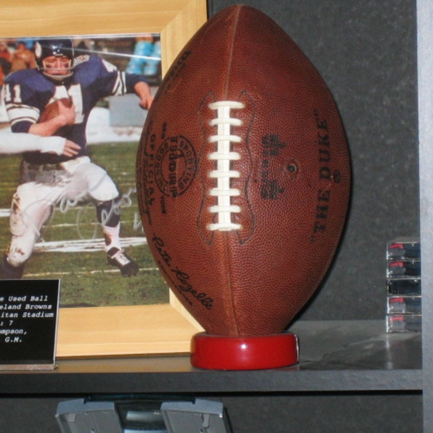 Game used 1969 NFL Championship 'The Duke' football. Minnesota Vikings 27 -  Cleveland Browns 7.