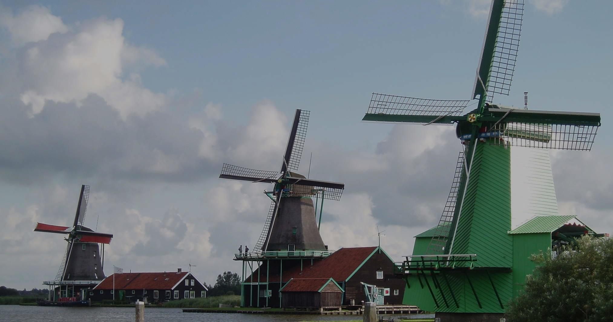 Day Trip to Zaanse Schans Windmills - Edam - Volendam and Marken - Acomodações em Amesterdão