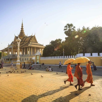 tourhub | Bravo Indochina Tours | Explore Phnompenh then cruise up the beautiful Tonle River to Siemreap 6 Days 