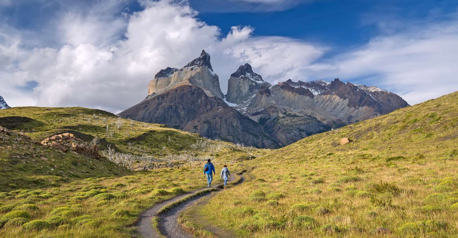 Torres del Paine Patagonia guidebook, trekking Chile…