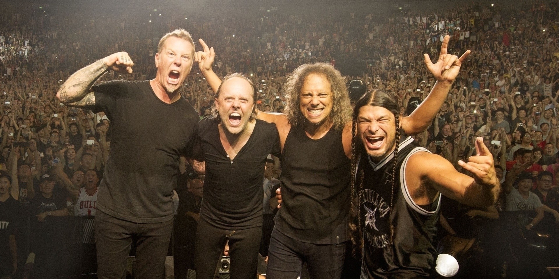 Metallica will begin their 2017 world tour in Asia