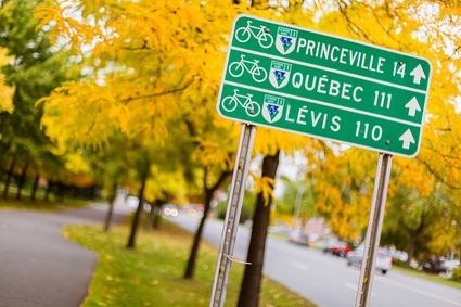 Le Parc linéaire des Bois-Francs (tronçon local de la Route Verte) passe au coeur du centre-ville de Victoriaville