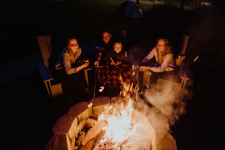 TVR: Camping et nuit étoilée au Parc Marie-Victorin - Crédit photo: Les Maximes