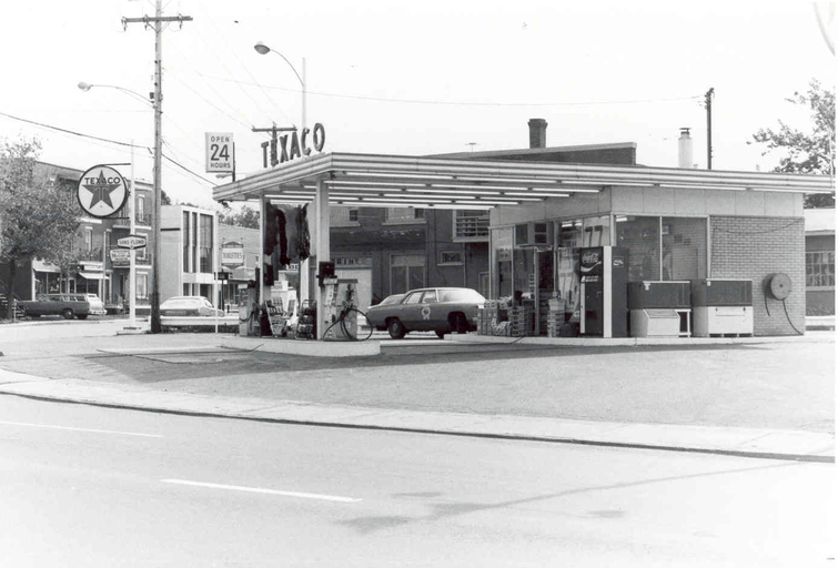 Garage Texaco, en 1975