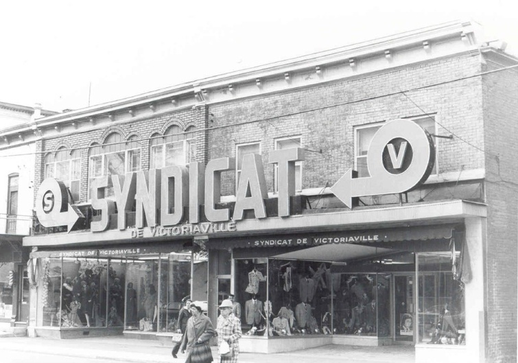 Magasin Syndicat, 1975