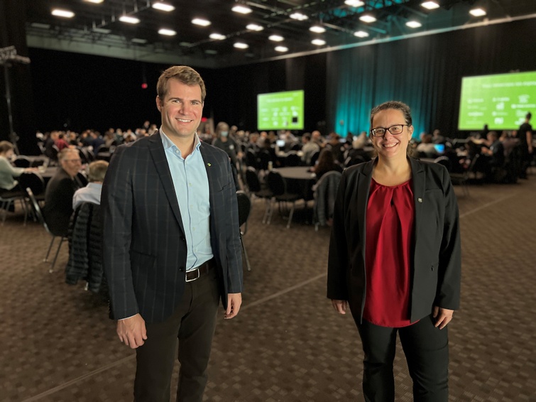 Une première rencontre constructive entre  Stéphanie Lacoste et Antoine Tardif