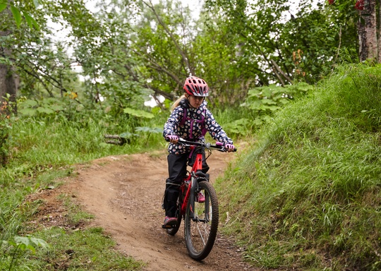 Into the Woods Alaska Youth MTB Club - Girl's Summer Camps 3