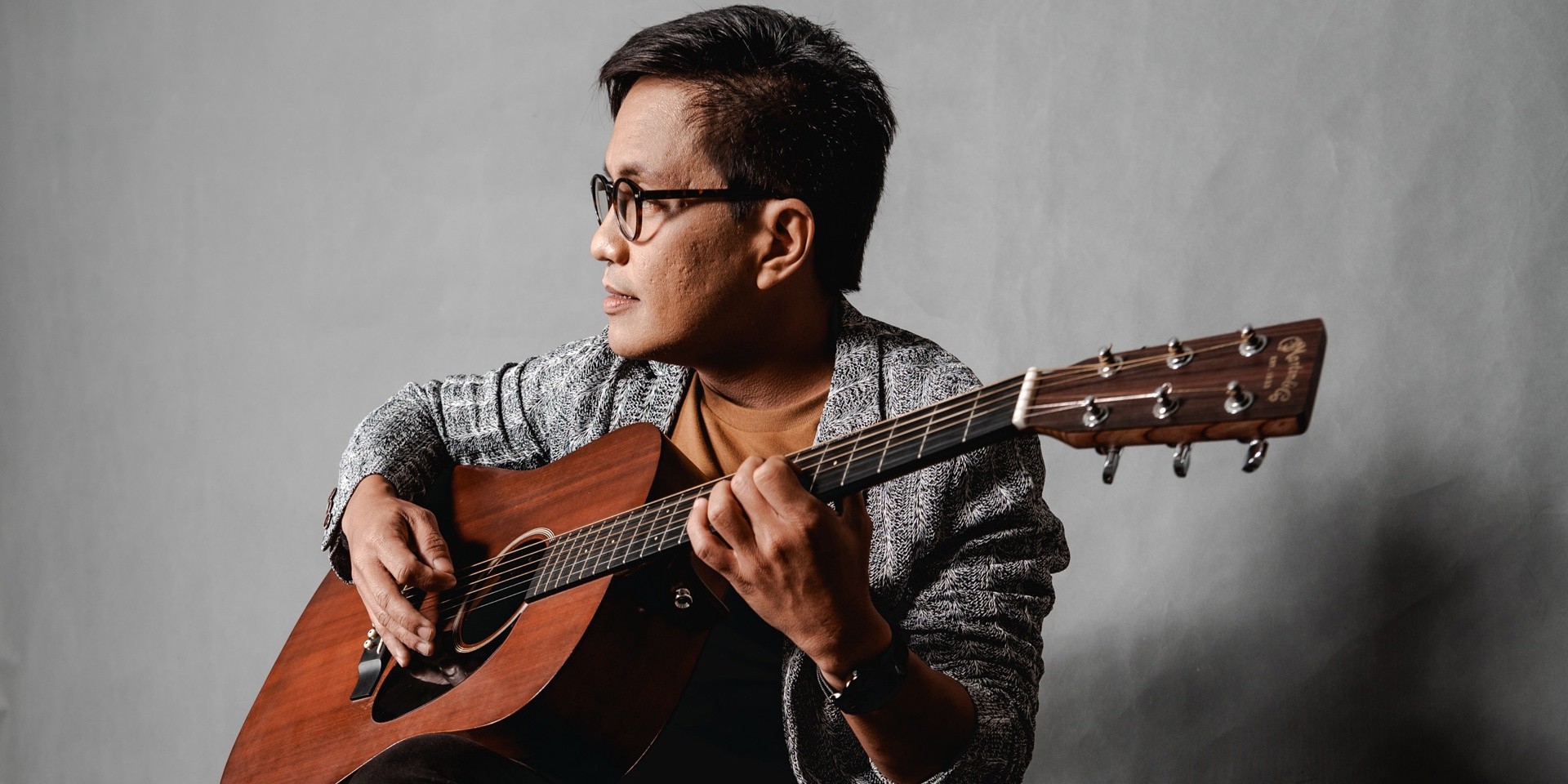 Ebe Dancel questions the stretches of love with new single 'Hanggang Kailan Kita Mahihintay' – watch